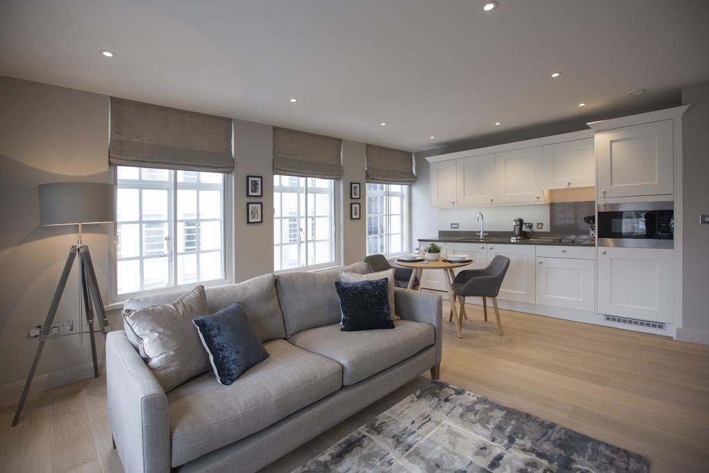 No.8 Waterloo Street Apartment