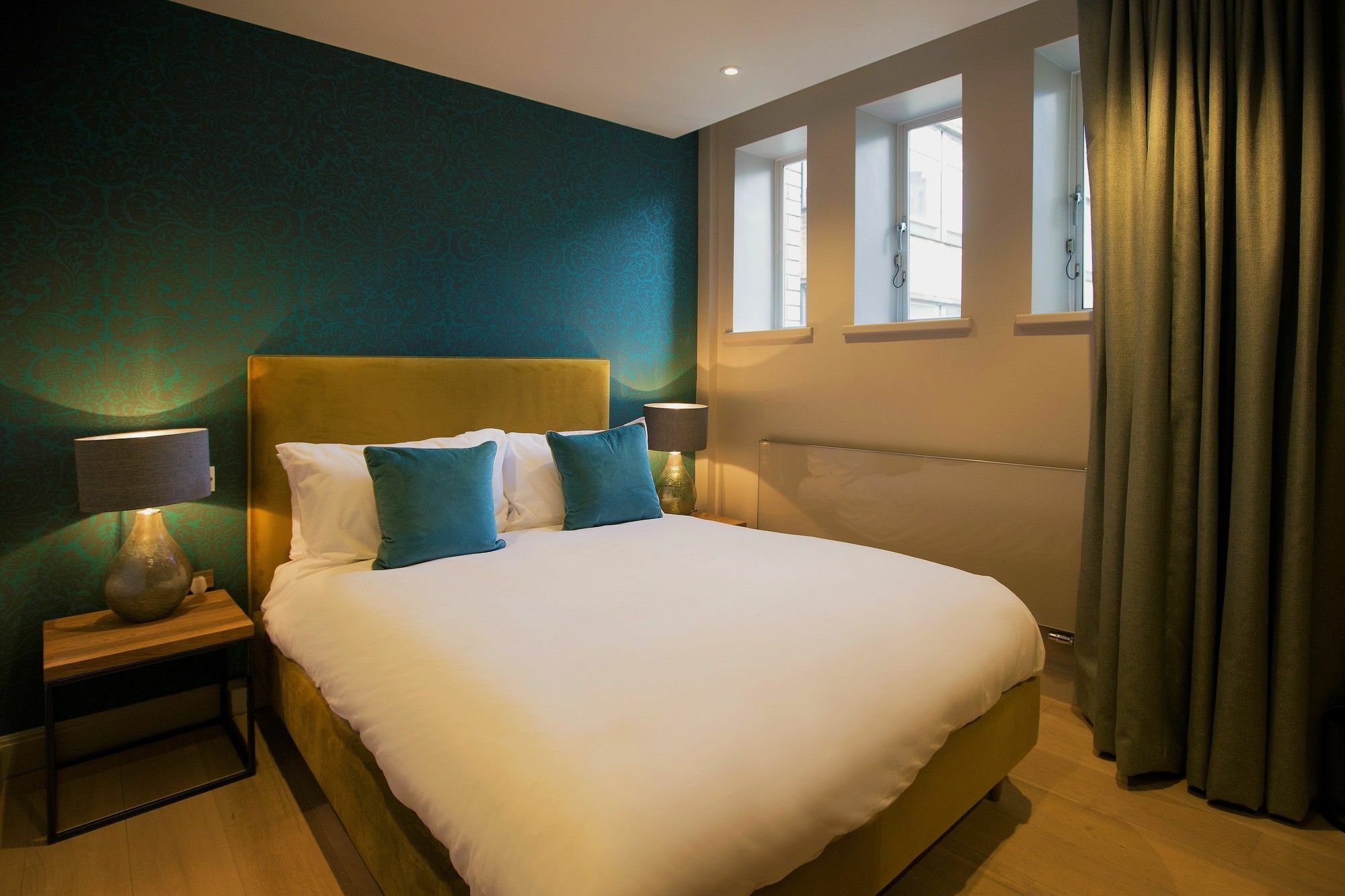 Apartment No.8 Waterloo Street *